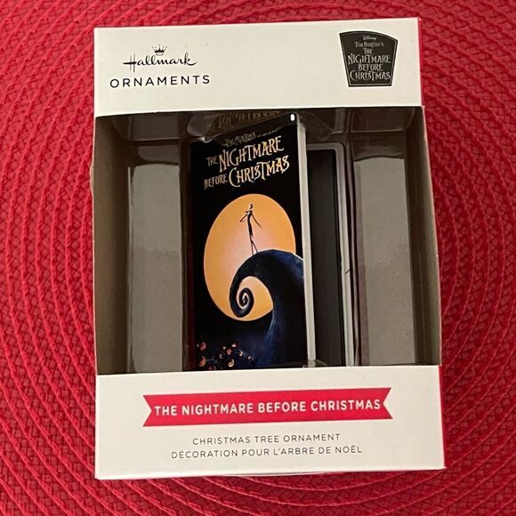 Hallmark Disney Retro Video Cassette Nightmare Before Christmas Ornament NWT - Picture 6 of 7